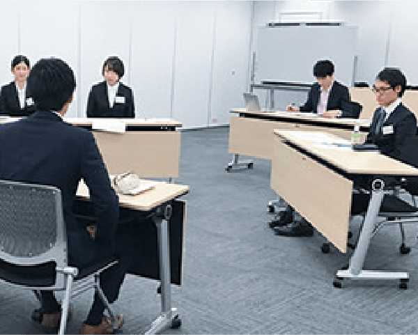 社員・若手社員座談会